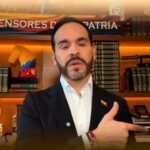 DE LA ESPRIELLA ANUNCIA REMEZÓN Y ENDURECE SU DISCURSO CONTRA LA PAZ TOTAL